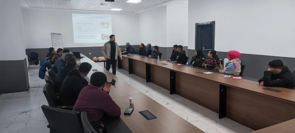 Meslek gruplarına ilk yardım eğitimi verildi