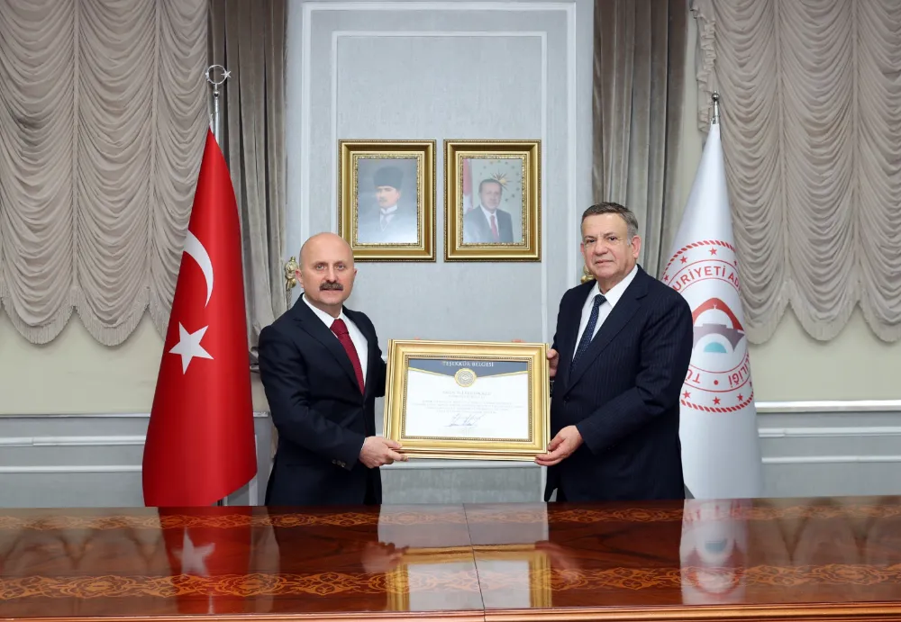 Hayırsever Erdemoğlu Ailesi’nden Gölbaşı İlçemize 16 Derslikli Fen Lisesi… 