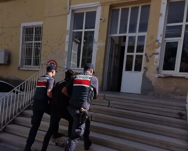 Hırsız Jandarmadan Kaçamadı